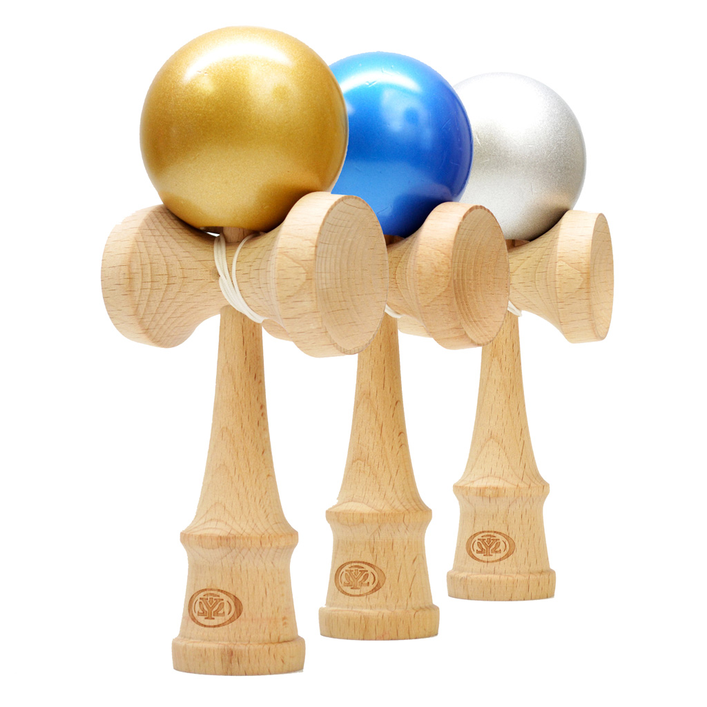 Yomega Pro Model Kendama – The Traditional Japanese Toss and Catch Skill  Game with Rubberized Paint for Easier Skill Building Play (Black)